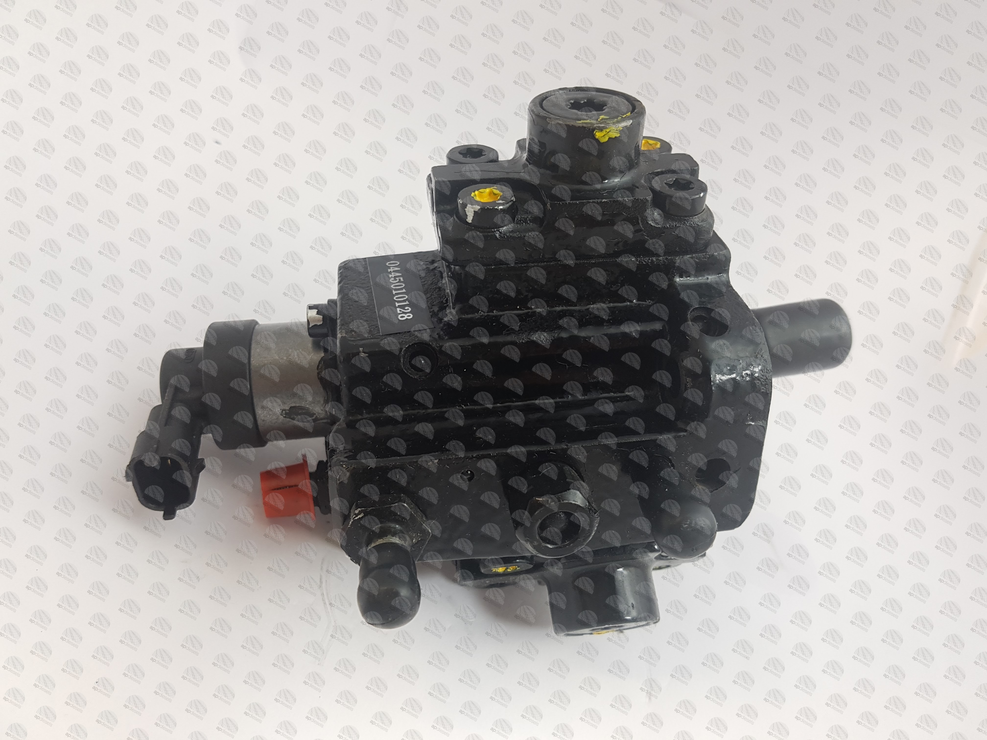 Saab 93 Reconditioned Fuel Pump 0445010128